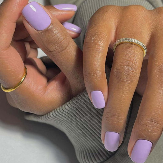 0037 Carmen - EVO EVO EVO GellackEin heller Pastell-Fliederton Hergestellt in Südafrika.EVO by Bio Sculpture Bio Sculpture