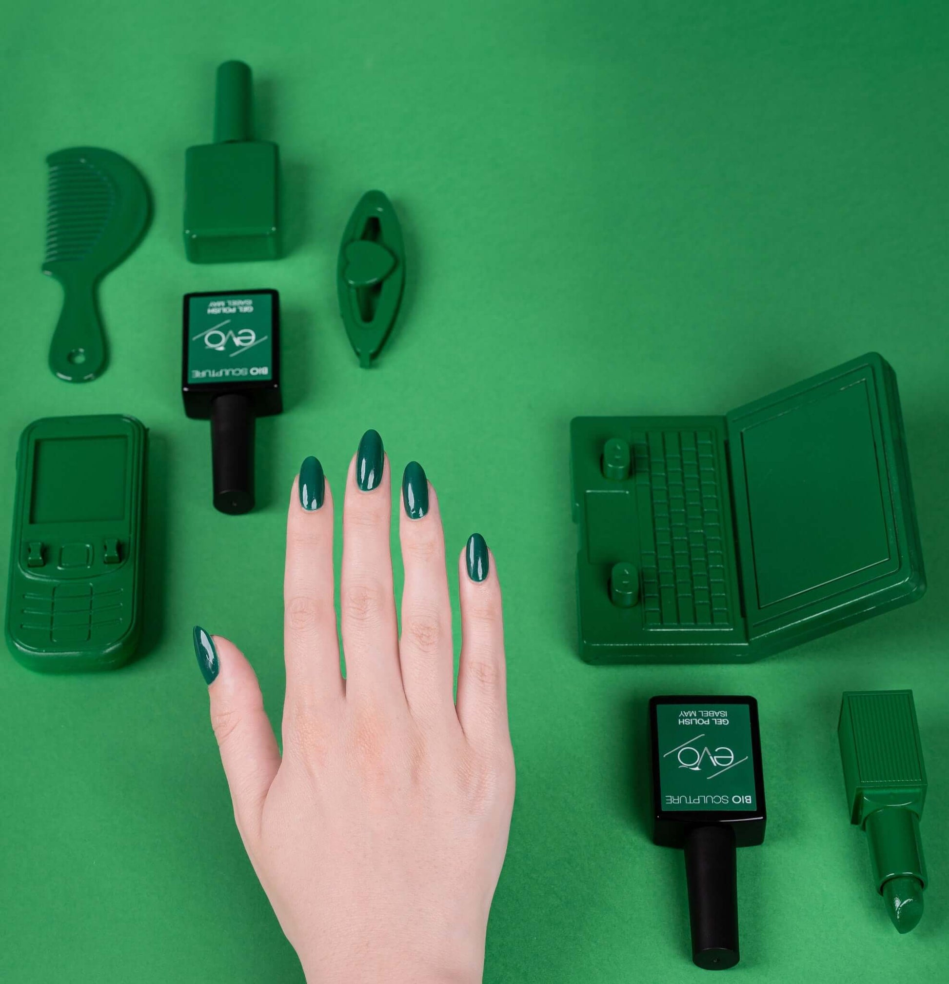 0158 Isabel May - EVO EVO EVO GellackDer perfekteste universelle, tiefdunkle Grünton Sieht das ganze Jahr über wunderschön aus, Frühling/Sommer und Herbst/Winter Hergestellt in Südafrika.EVO by Bio Sculpture Bio Sculpture