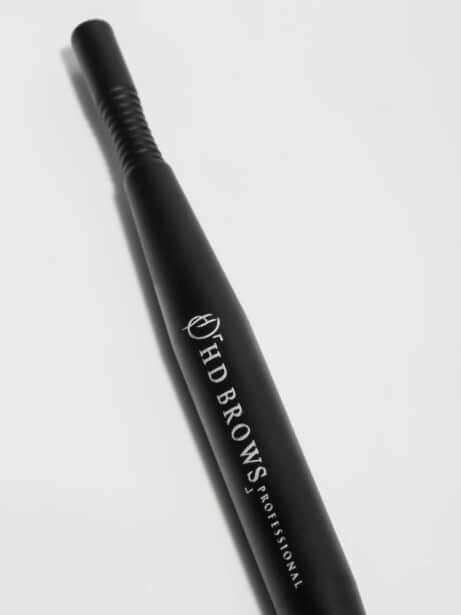 Brow Tool HD Brows Augenbrauen-Tool Dieser Griff wurde für die Verwendung mit unseren HD Brows Tool-Kammaufsätzen entwickelt , die sich perfekt zum Bürsten der Augenbrauen eignen. Warum es Ihnen gefallen wird Um während der Behandlungen Hygienemaßnahmen e