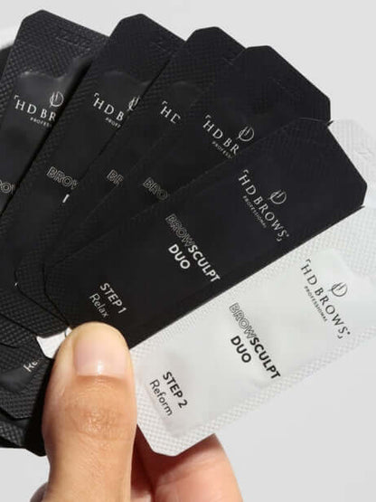 HD BrowSculpt Complete Kit BrowSculpt Kit Starten Sie Ihre neue #BrowBoss-Reise mit unserem HD BrowSculpt Complete Kit. Wie der Name schon sagt, enthält dieses Kit alles, was Sie brauchen, um nach Abschluss Ihrer Schulung mit Ihren BrowSculpt-Behandlungen