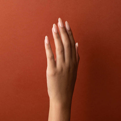 0159 Betina - EVO EVO EVO GellackTransparentes Neutral mit einem rosa-beigen Unterton. Hergestellt in Südafrika.EVO by Bio Sculpture Bio Sculpture