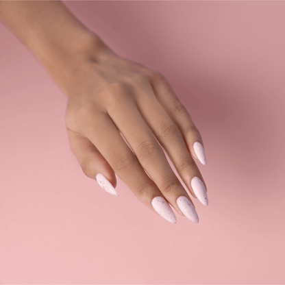 EVO Rose Quartz Matte Top Coat EVO Base Weicher Gel-Überlack mit mattem Finish und roségoldenen Glitzerstücken Nageltyp: Alle Nageltypen Anwendung: Ihr Evo Matte Top Coat ist Ihre letzte Schicht eines Bio Sculpture BIOGEL oder einer Evo Gel-Maniküre. Sehr