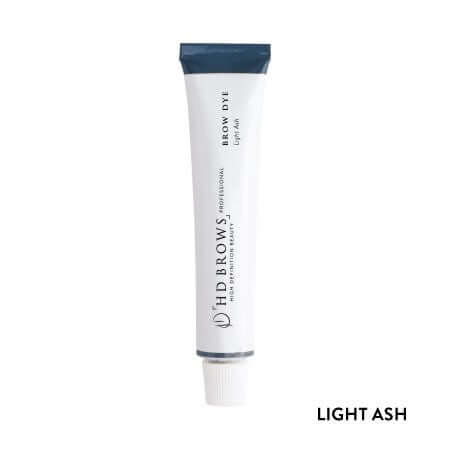 Brow Dye HD Brows Augenbrauenfarbe Exklusive Haartönung für die Augenbrauen, die bis zu 5 Wochen hält. Nur für den professionellen Gebrauch. Befolgen Sie die Anweisungen sorgfältig. Inhalt 20 ml HD Brows