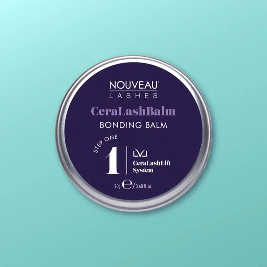 LVL CeraLash Balm LVL Cera Stark haftender Haftbalsam zum Fixieren der Wimpern am Schutzschild in Schritt 1 Ihrer LVL-Behandlungen. Angereichert mit pflegenden Inhaltsstoffen. Pro Dose reicht das Produkt für bis zu 95 Behandlungen. Dieses Produkt ist von