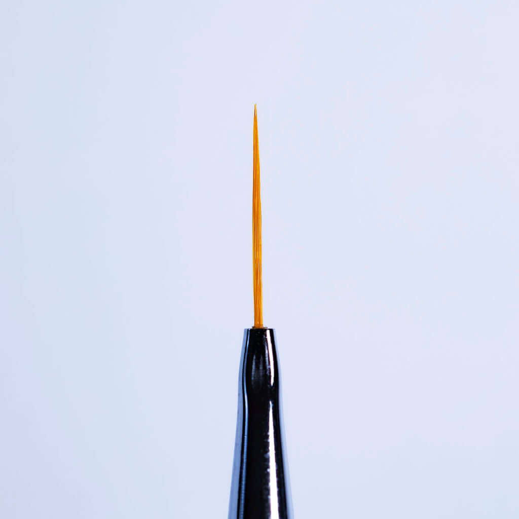 Upper Arch Brush Pinsel & Tools Dieser Gelpinsel wurde speziell für den Aufbau der Upper Arch entwickelt. Die wenigen, langen Pinselhaare liegen auf dem flüssigen Gel auf. Auch als Schlepp-Pinsel für Nail Art geeignet. Bio Sculpture