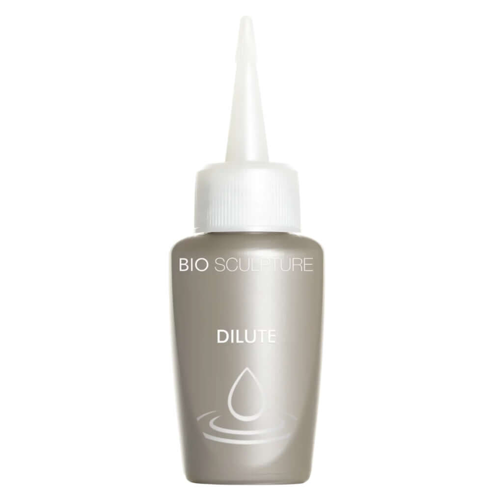 Nagellackverdünner Dilute Flüssigkeiten Mit wenigen Tropfen Dilute können Sie Nagellacke, die durch Verdunsten etwas fest geworden sind, wieder flüssig machen.Inhalt - 50ml Bio Sculpture