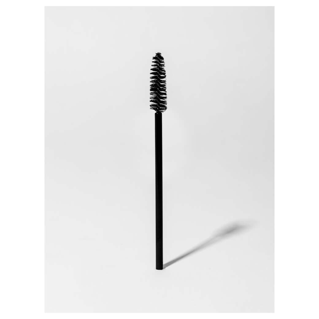 Brow Wands HD Brows Augenbrauenstäbchen Brauenpinsel sind ein Muss für die Augenbrauenpflege und diese Brauenstäbe machen das hygienische Bürsten der Augenbrauen einer Kundin zum Kinderspiel Warum es Ihnen gefallen wird Mit unseren praktischen Brow Wands