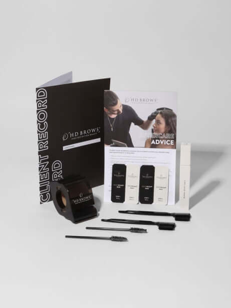 HD BrowSculpt Basics Kit BrowSculpt Kit Wenn Sie bereits ein ausgebildeter HD Brows Stylist sind und sich weiterbilden möchten, um auch HD BrowSculpt anzubieten, müssen Sie Ihr Kit mit einigen neuen Behandlungsgrundlagen auffüllen. Mit dem HD BrowSculpt B