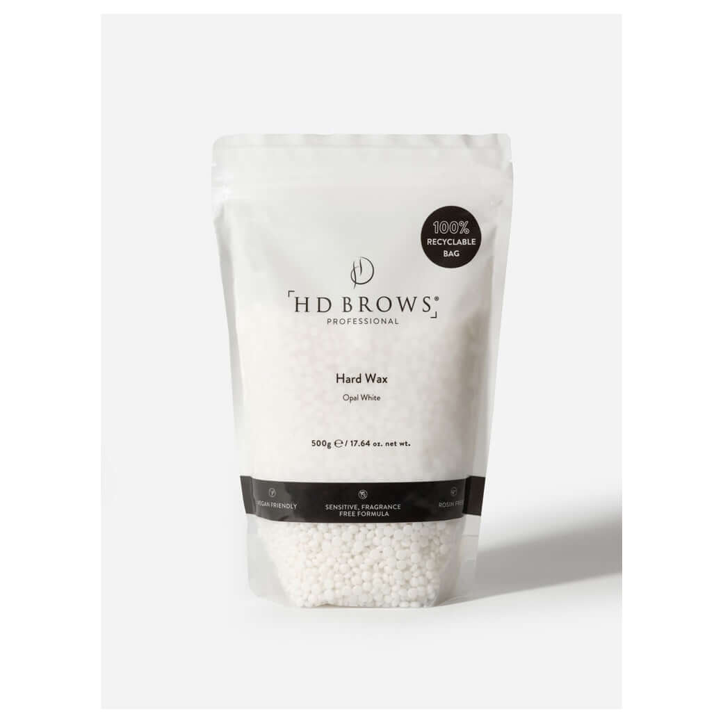 Hard Wax Opal White HD Brows Hartwachs Opalweiss Das vegane HD Brows Hard Wax wurde für eine schnelle, präzise und effektive Entfernung von Augenbrauenhaaren entwickelt. Dieses vielseitige Wachs ist auch sanft genug, um an anderen Stellen wie Gesicht, Bik