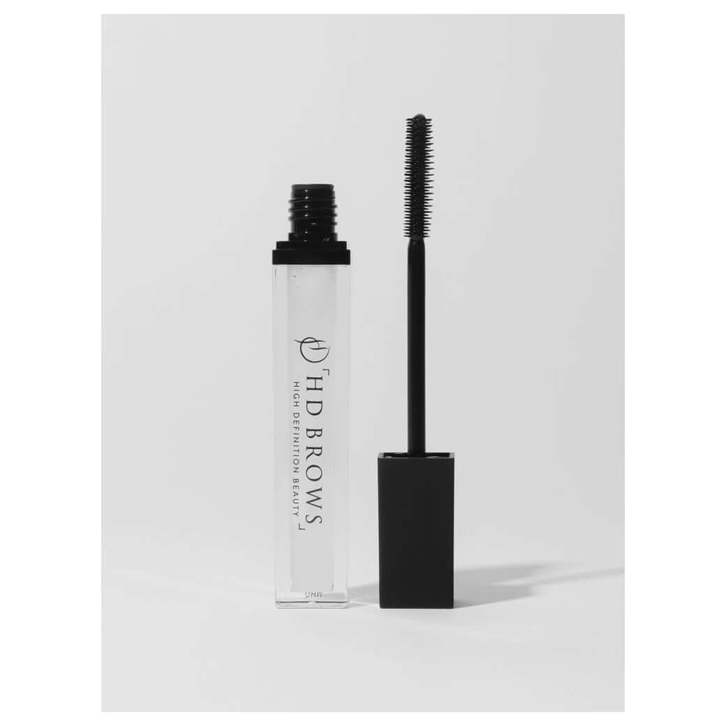 Lash & Brow Booster HD Brows Lash&Brow Booster Lash&Brow Booster ist ein Augenbrauen- und Wimpernserum mit Wirkstoffen, die dafür bekannt sind, die Härchen zu pflegen und ihr Volumen und ihre Länge zu verbessern. Warum es Ihnen gefallen wird Wenn Sie Ihre