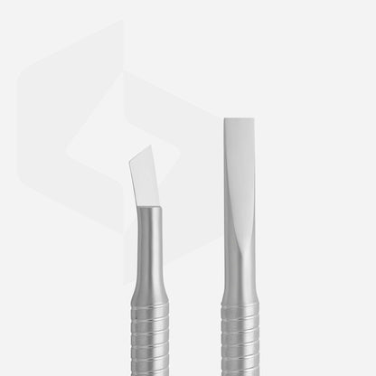 Nagelhaut Pusher - Beauty & Care 40 Type 1 Nagelscheren & Nagelknips Nagelhaut Pusher - STALEKS - Beauty & Care 40 Type 1Rechteckiger Schieber Und Gebogene Klinge HOCHWERTIGES MANIKÜRE-PEDIKÜRE-WERKZEUG Rechteckiger Drücker und Klinge. Professionelles man