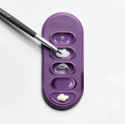 LVL Artist Palette Instrumente & Zubehör Hinter jedem Künstler stehen die allerbesten Werkzeuge. Die LVL Artist Palette macht es Ihnen noch einfacher, Ihre LVL Essentials während der Behandlung zur Seite zu haben. Wenn Sie alles in einer praktischen Palet