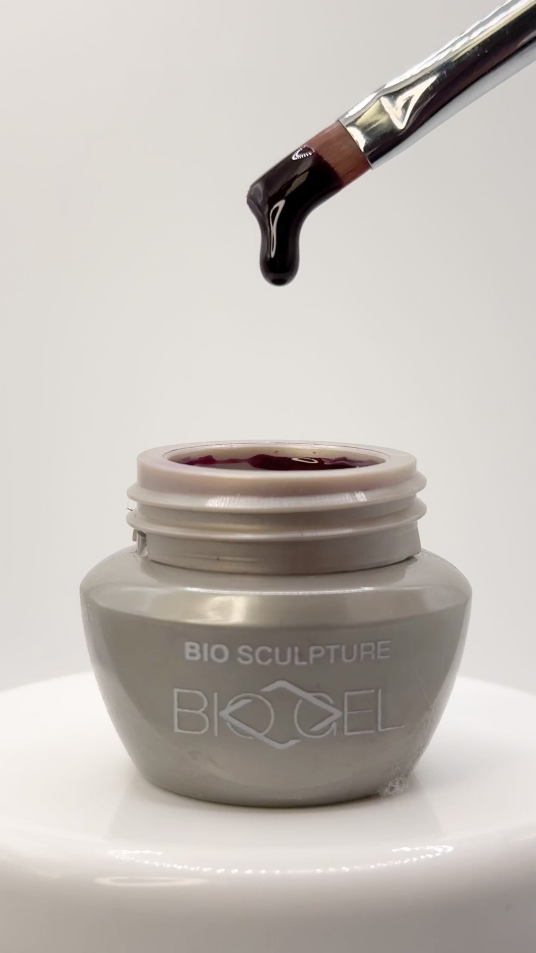 0113 Love Potion - BIOGEL BIOGEL BIOGEL Gelsystem Dunkles, tiefes Weinrot Hergestellt in SüdafrikaBIOGEL by Bio Sculpture Bio Sculpture