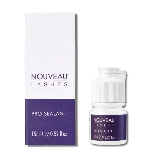 Pro Sealant Kleber Pro Sealant wird verwendet, um die Arbeiten der Lash Extensions abzuschliessen. Dabei werden die Extensions wie auch die natürlichen Wimpern moisturising Wirkstoffen gestärkt und geschützt.15 ml / 0,52 fl oz Nouveau Lashes