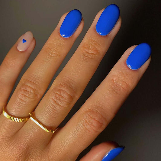 0069 Margaux - EVO EVO EVO GellackEin strahlendes, leuchtendes französisches Blau. Der Blauton steht für Perfektion, Licht und Leben Hergestellt in Südafrika.EVO by Bio Sculpture Bio Sculpture