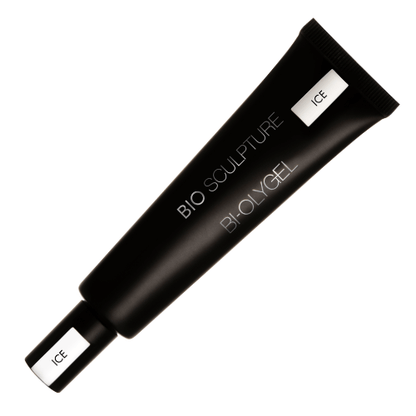 ICE BI-OLYGEL BI-OLYGEL BI-OLYGEL ist mit BIOGEL und EVO kompatibel und kann über eine EVO- oder BIOGEL-Aufbaubasis aufgetragen werden. Bio Sculpture