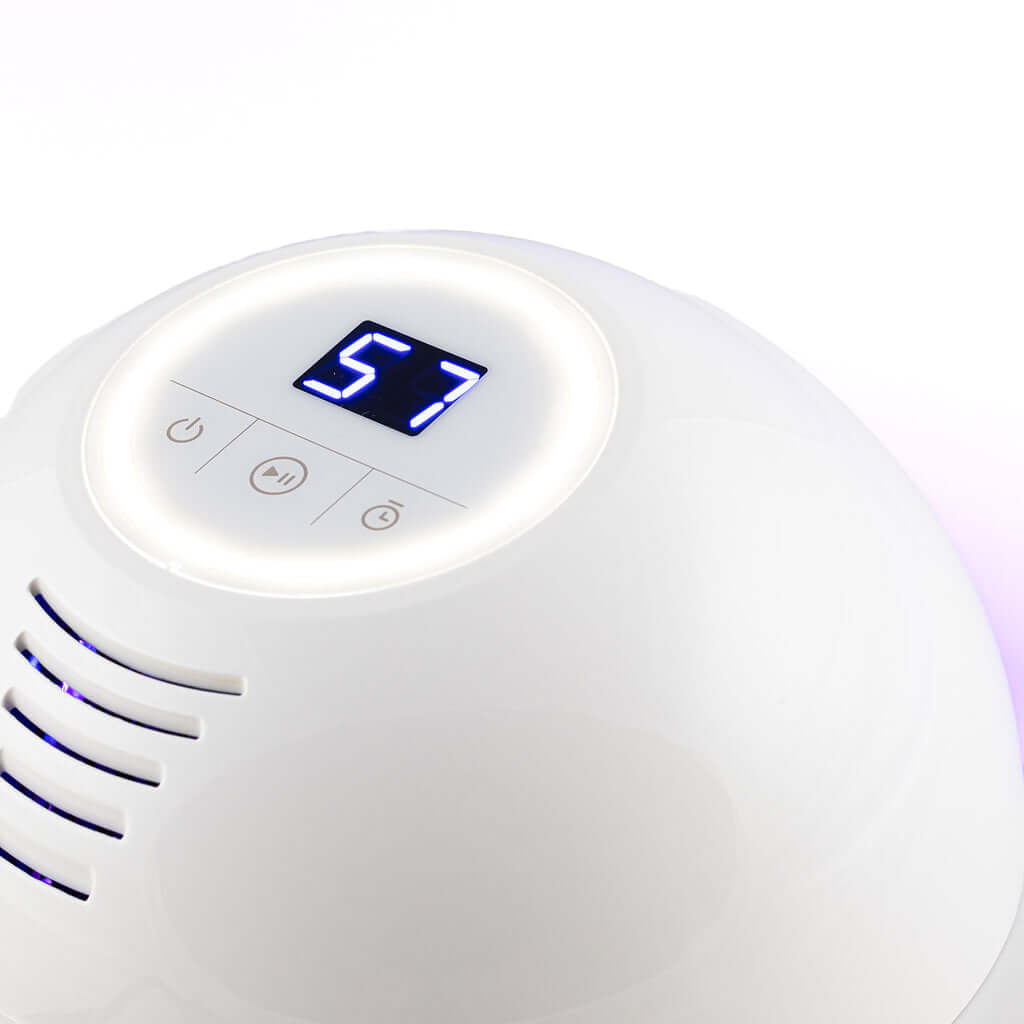 ULTRA LED Unit LED Lampen Wir stellen unsere brandneue professionelle Ultra-Härtungslampe vor.Speziell für die Sicherheit entwickelt, um die gesündeste Bio Sculpture- oder Evo Gel-Maniküre zu gewährleisten. Einzigartige Beschichtung erleichtert die Reinig