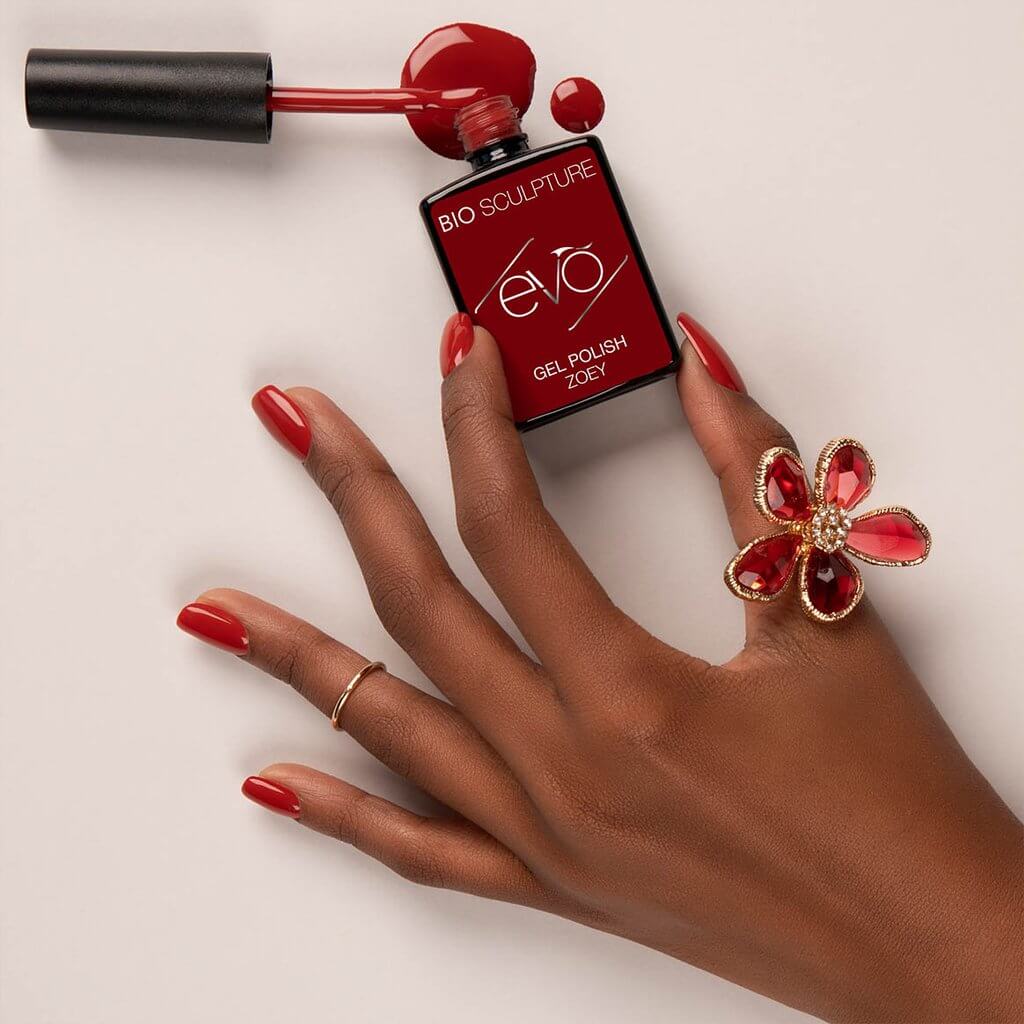 EVO CLASSICS #4 EVO Collection Bio Sculpture EVO CLASSICS #4Bestimmte Farben veralten einfach nie!BIO SCULPTURE bringt diese Klassiker von EVO und präsentiert das dritte Farbset der EVO Classics Reihe:141 Vicky, 142 Ruby, 143 Valentina, 144 Zoey , 145 Amo