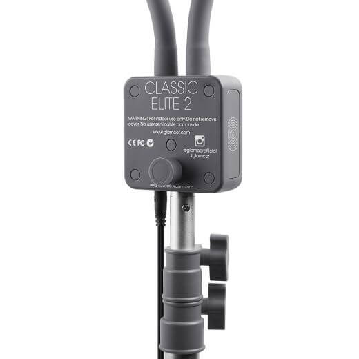 Glamcor Classic Elite 2 Lamp LED Lampen Die Glamor-Lampe ist die ultimative Lichtquelle für den Einsatz bei der Durchführung von Wimperbehandlungen wie Extend, Express, LVL und SVS. Dies ist die aktualisierte Version des Classic Elite Modells mit der HD D